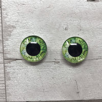 Pair of green glass eye cabochons in sizes 6mm to 40mm dragon eyes cat fox iris (183)