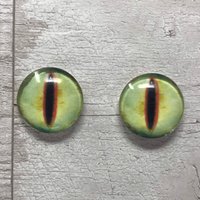 Green glass eye cabochons in sizes 6mm to 40mm dragon eyes cat snake boa python iris (038)