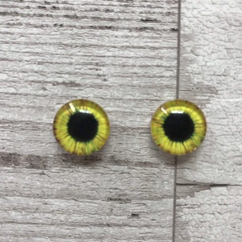 Yellow glass eye cabochons in sizes 8mm to 40mm owl eyes bird eyes human iris (134)