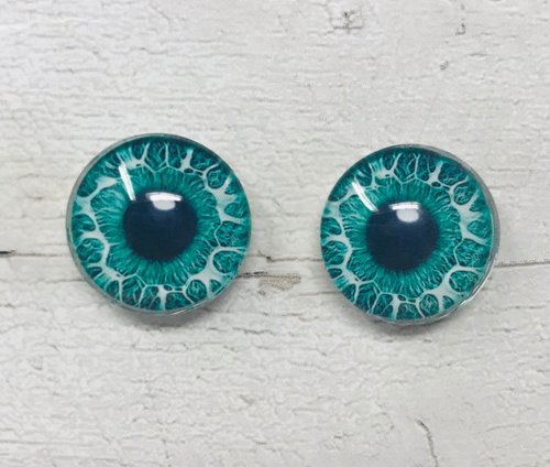 Green Glass eye cabochons in sizes 6mm to 40mm human eyes monster iris frog toad fantasy creature animal eyes (071)