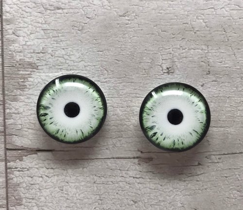 Green glass eye cabochons in sizes 6mm to 20mm dragon eyes cat iris (372)