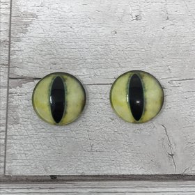 Green Glass eye cabochons in sizes 6mm to 20mm dragon eyes fish reptile lizard iris (389)